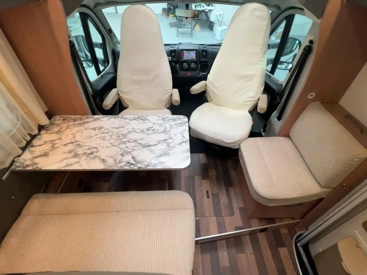 KNAUS Sky TI 700 MEG - Ansicht 8